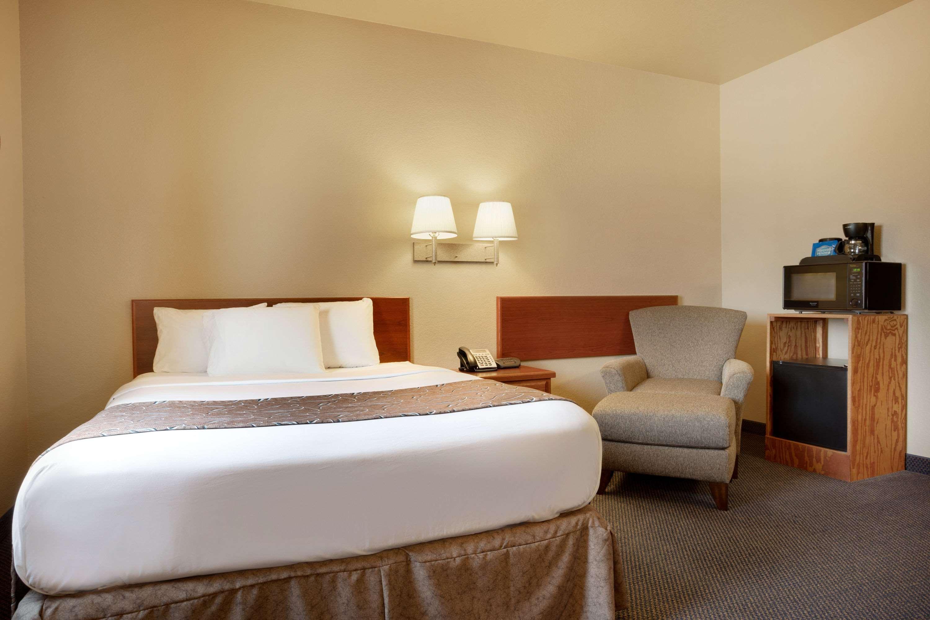 Travelodge By Wyndham Gillette Extérieur photo