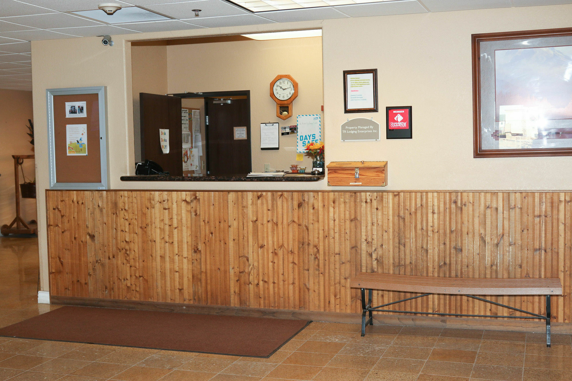 Travelodge By Wyndham Gillette Extérieur photo